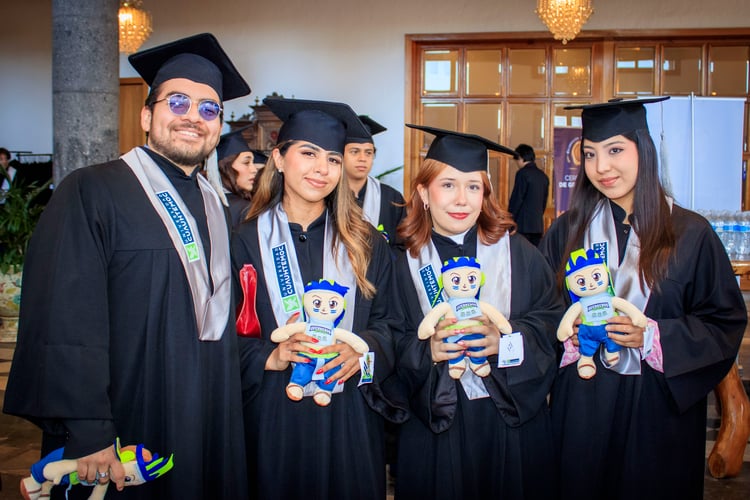 Excelencia académica: Graduación marzo 2026