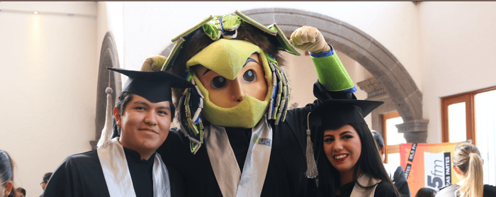 Graduación Licenciaturas UCQ