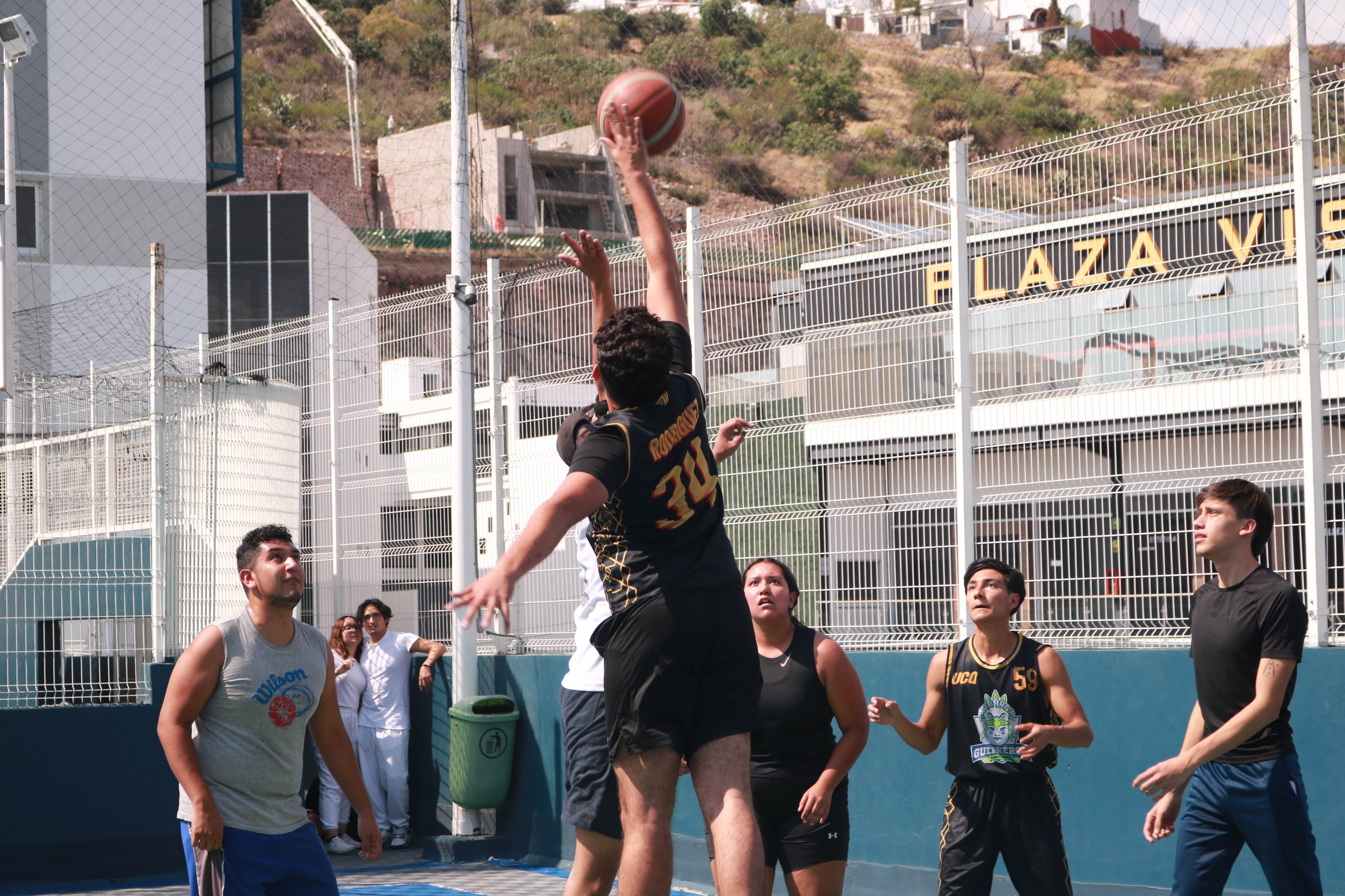 Partido de baloncesto