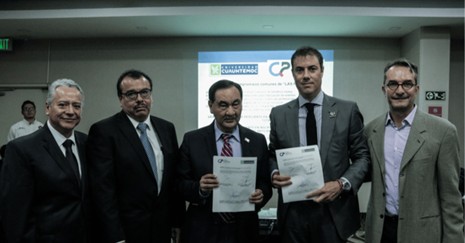 Clúster de Plásticos Querétaro y UCQ firman convenio
