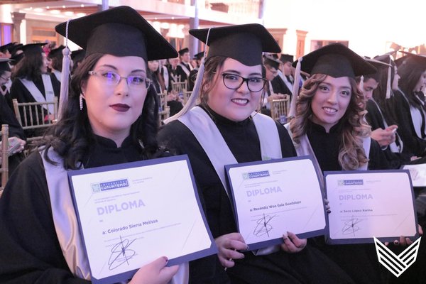 Graduación de licenciaturas Generación 2018